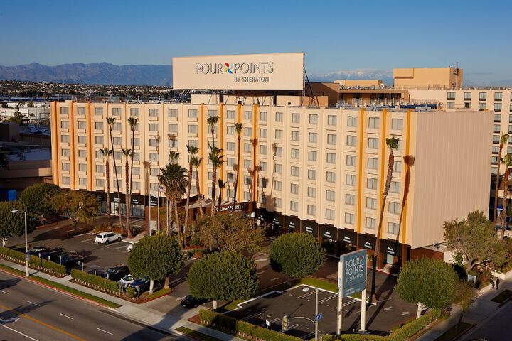 Hotel 4 of 67