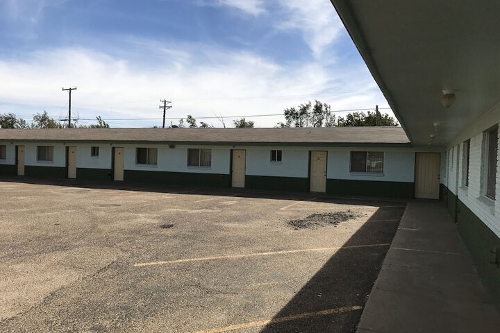 Hotel 7 of 43