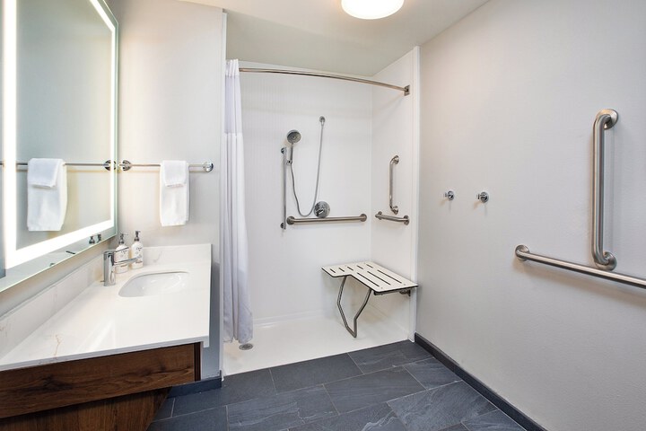 Staybridge Suites Bismarck by IHG