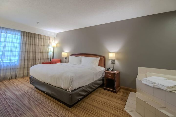 Country Inn & Suites by Radisson Convention Center