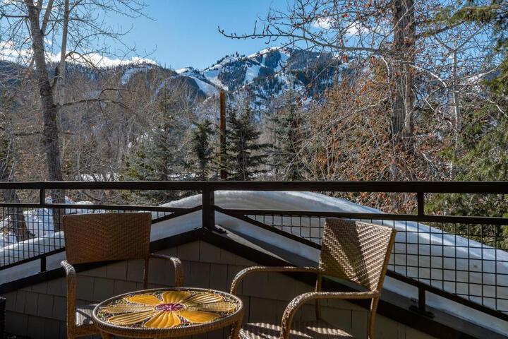 Trail Creek Crossings Unit C