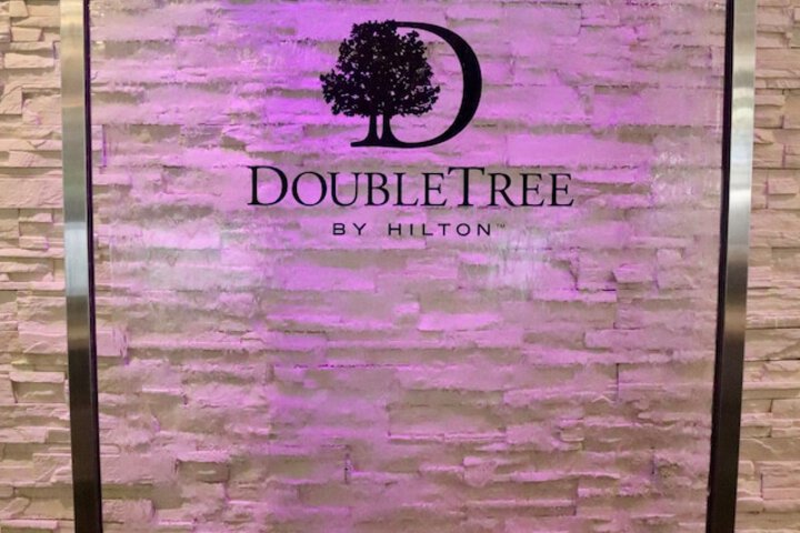 DoubleTree by Hilton Huntington