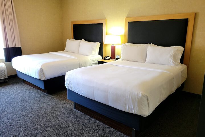 Room 20 of 29