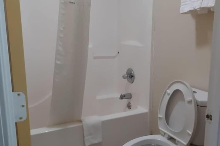 Room 15 of 43