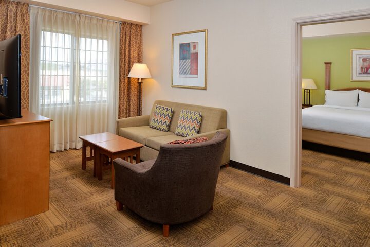 Staybridge Suites Las Cruces by IHG