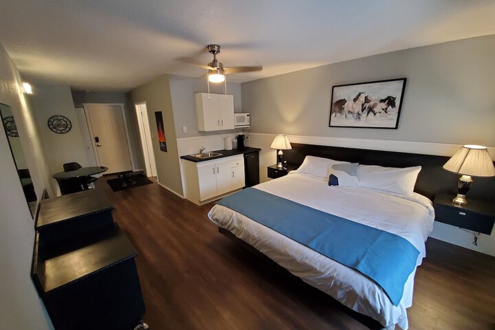 Room 43 of 86