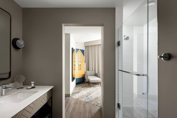Luminary Hotel & Co. Autograph Collection
