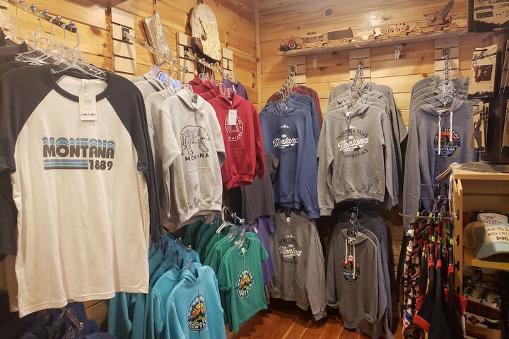 Gift Shop 130 of 147
