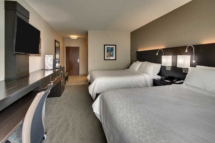 Room 15 of 35