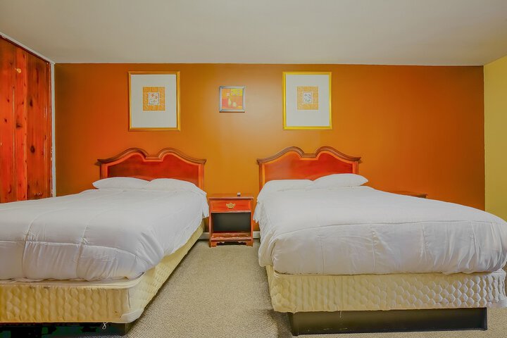 Hotel O Markham IL near Harvey / Tinley Park