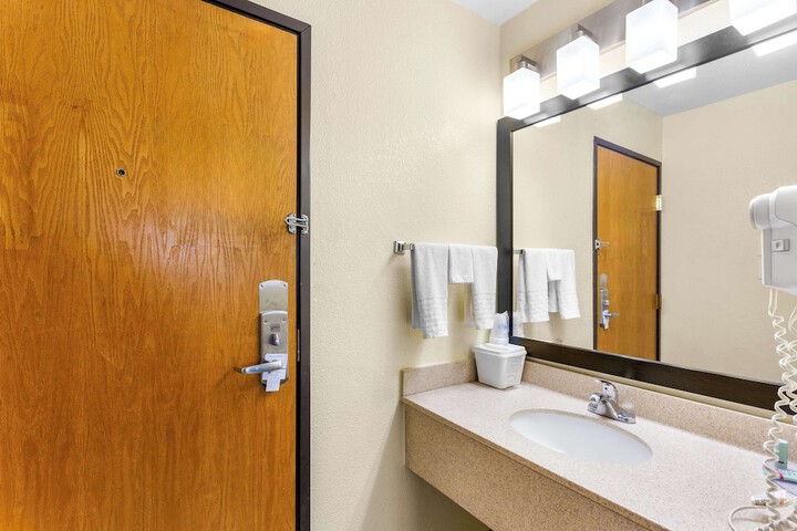 Best Western Oglesby Inn