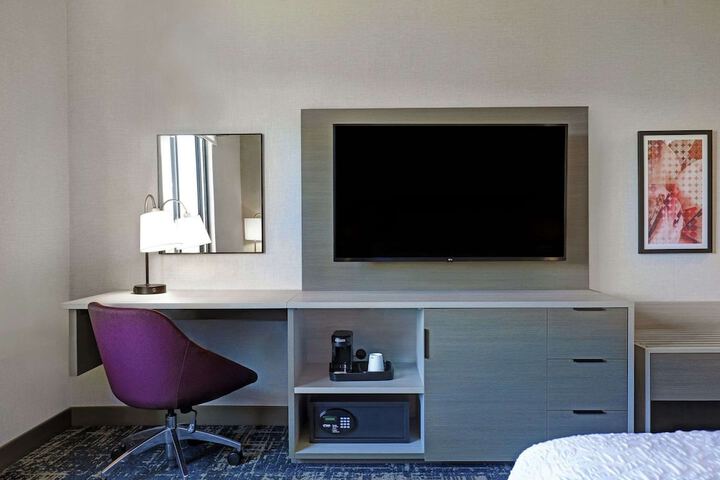 Room 16 of 41