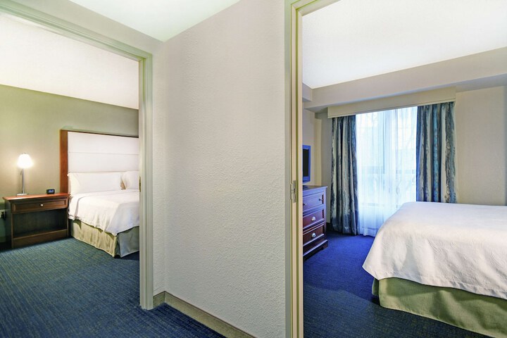Room 26 of 73