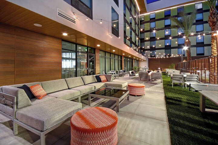 Terrace/Patio 32 of 32