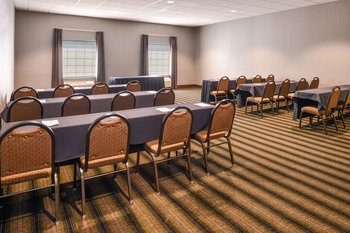 Holiday Inn Poplar Bluff by IHG