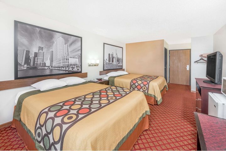 Room 15 of 16