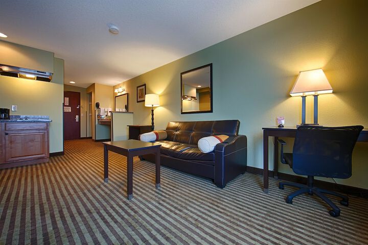 Room 37 of 43