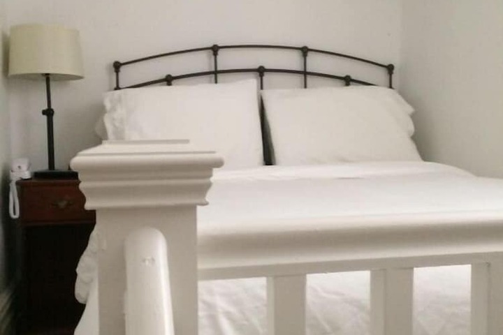 Room 227 of 238