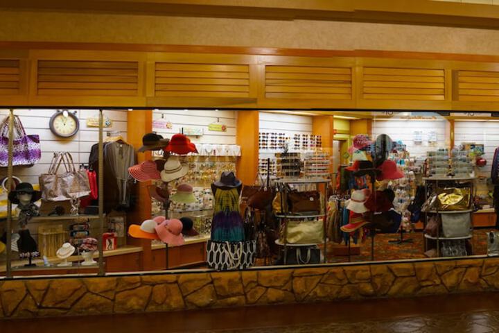 Gift Shop 38 of 47