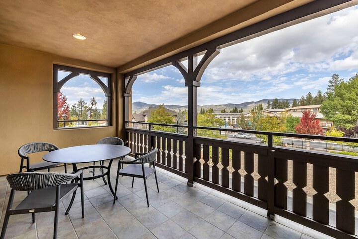 Bluegreen Vacations Big Bear Village an Ascend Collection Resort