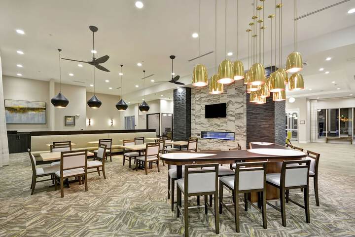Hotel Interior 10 of 47
