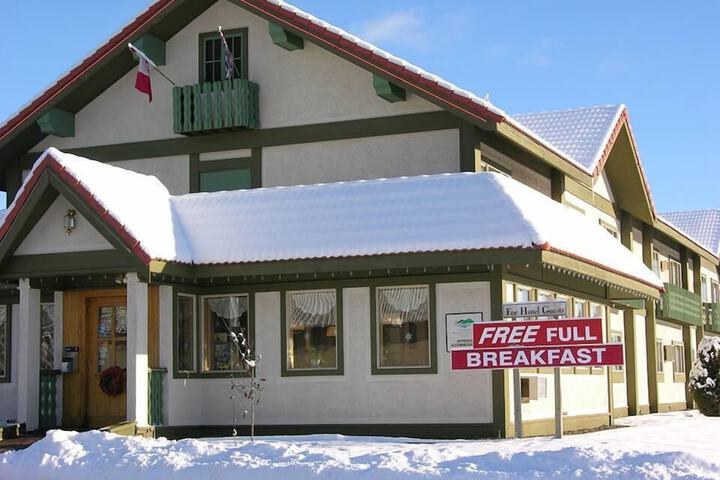 Stork Nest Inn