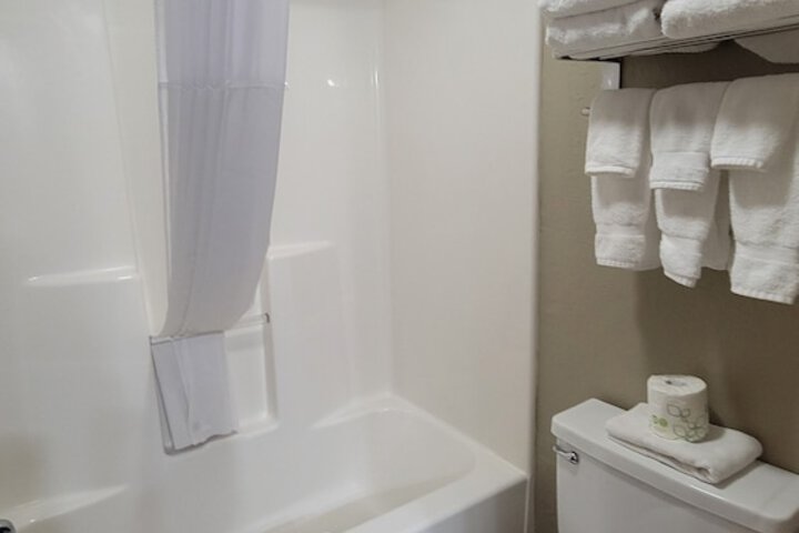 Room 18 of 21