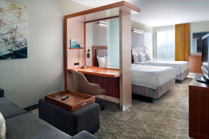 Room 21 of 31