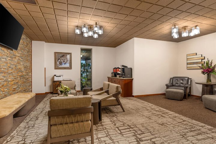 Best Western Plus GranTree Inn