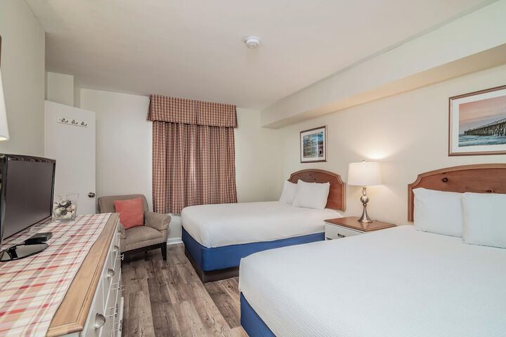 Litchfield Beach & Golf Resort