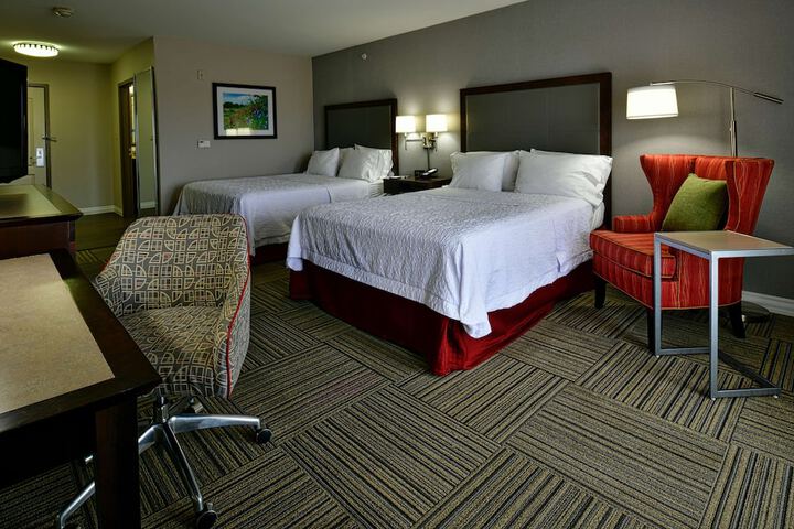 Hampton Inn & Suites Fredericksburg