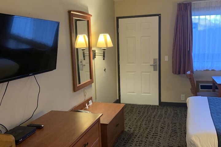 Room 18 of 41