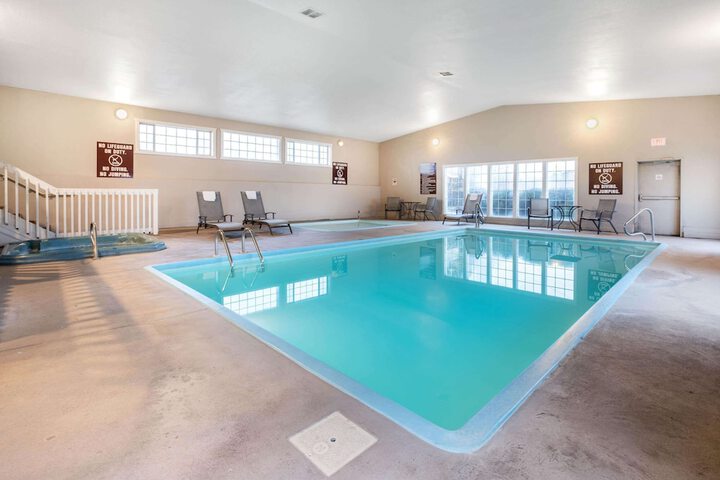 Pool 5 of 33