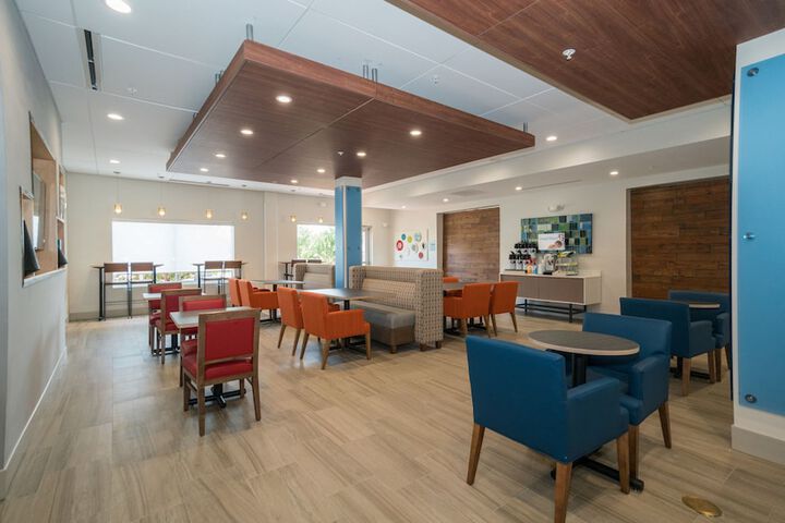 Holiday Inn Express & Suites Southaven Central - Memphis by IHG