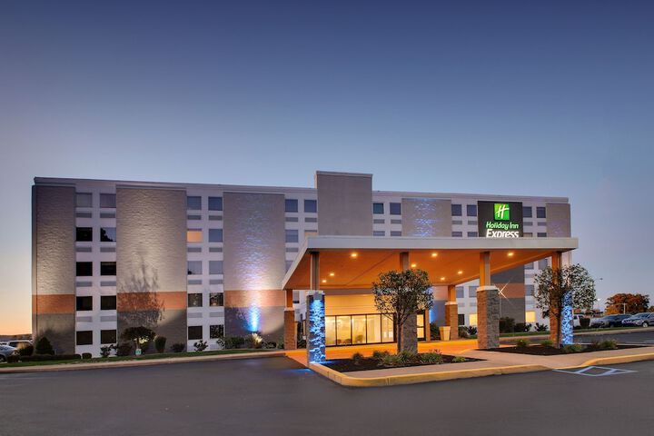 Hotel 2 of 55