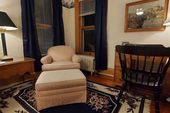 Room 61 of 80