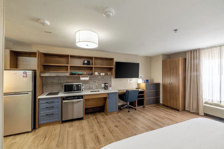 Room 54 of 64