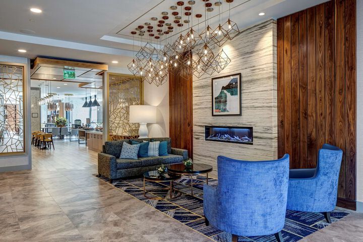Hotel Interior 12 of 48