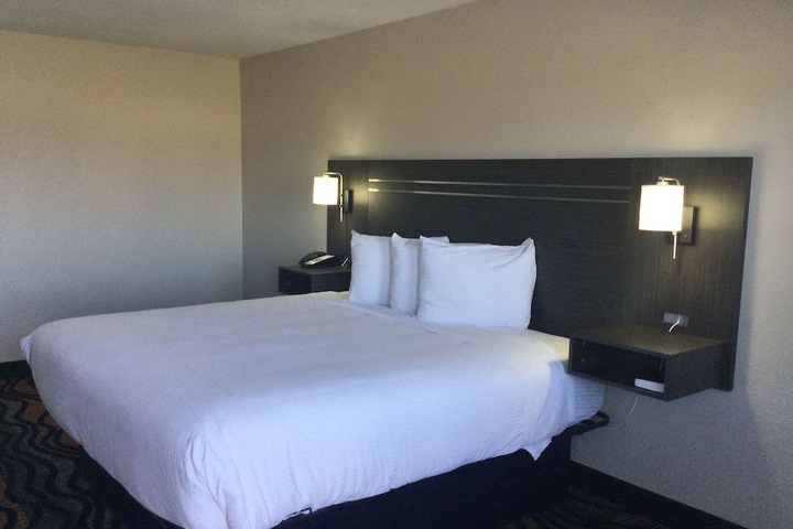 Room 28 of 42