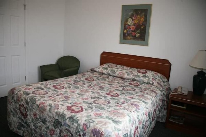 Room 19 of 27