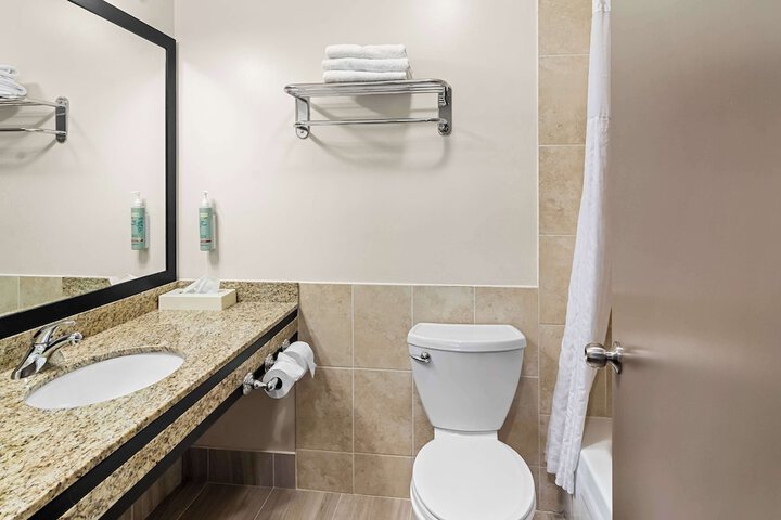 Best Western Maple Ridge Hotel