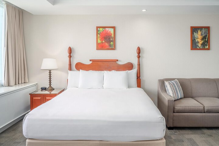 Maui Beach Hotel