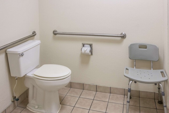 Room 20 of 42