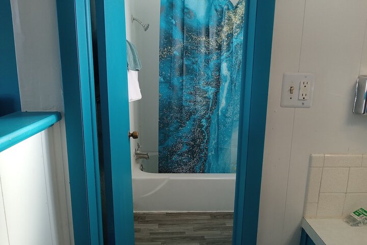 Room 35 of 64
