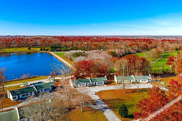 Crown Resorts at Lake Tansi West