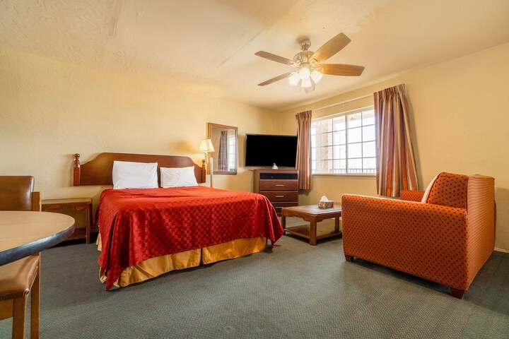 Stamford Inn
