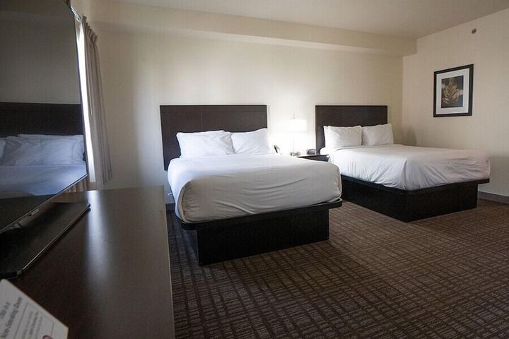 Cobblestone Inn & Suites - Sheldon