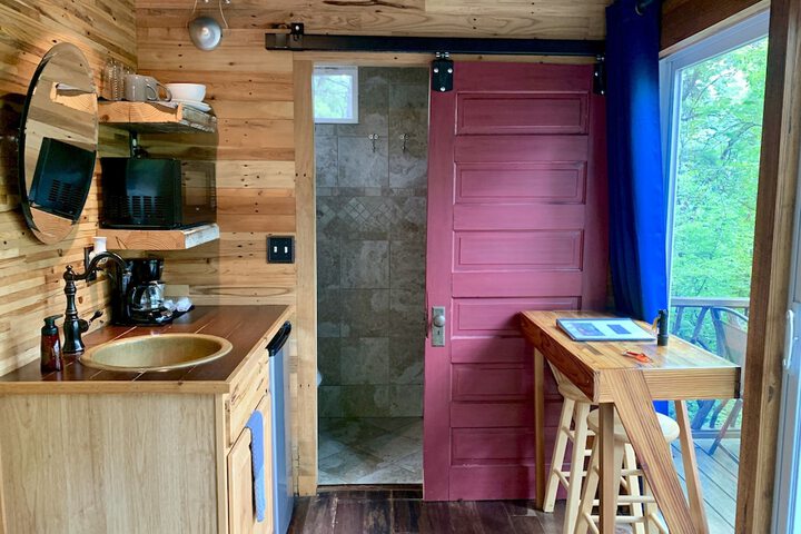 Room 54 of 126