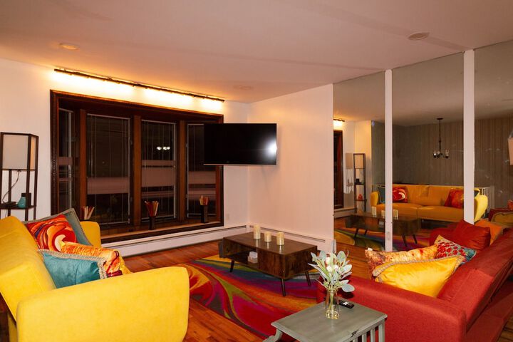Room 40 of 76