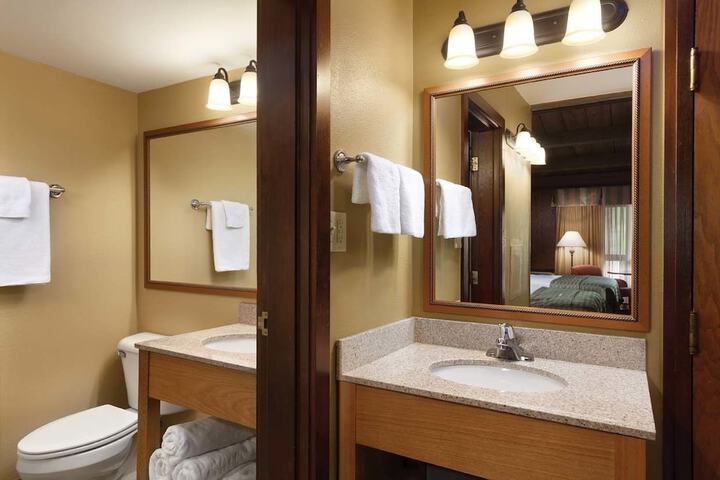 Room 13 of 47